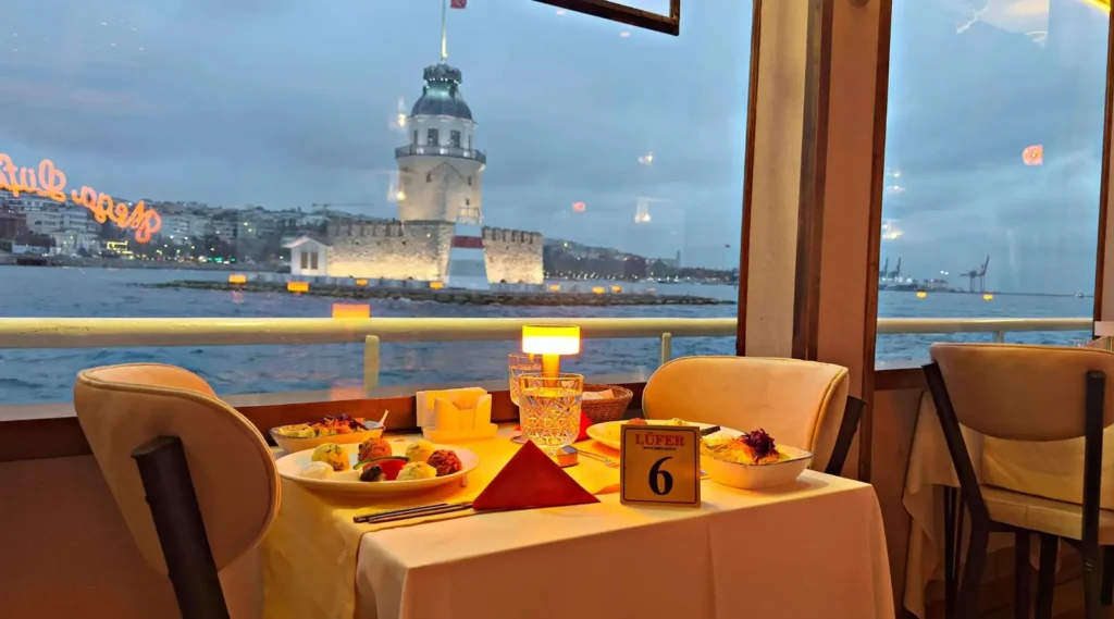 Private Table Bosphorus Dinner Cruise with Special Shows - Featured Image